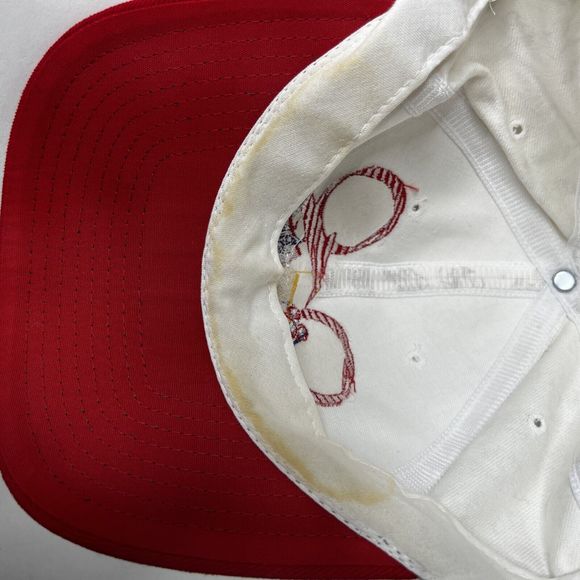 Vintage Walt Disney World Baseball Hat Cap White Red Adjustable - Picture 7 of 9